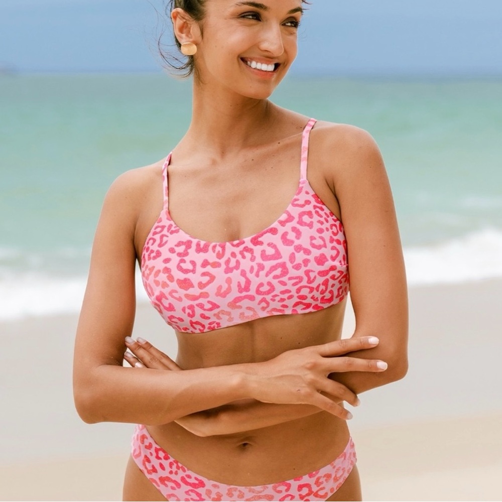 ✨NWT✨ Cupshe Pink Leopard Reversible Bikini Top